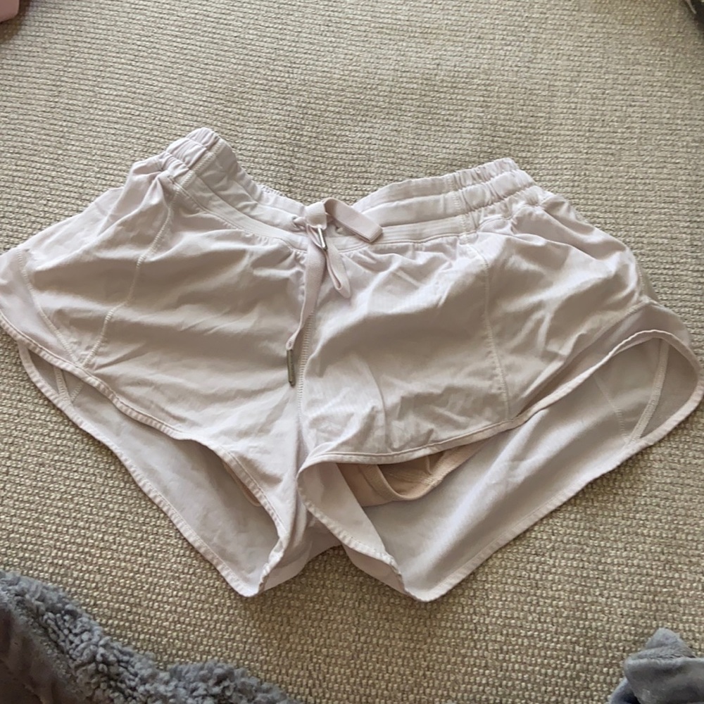 lululemon hotty hot size 6